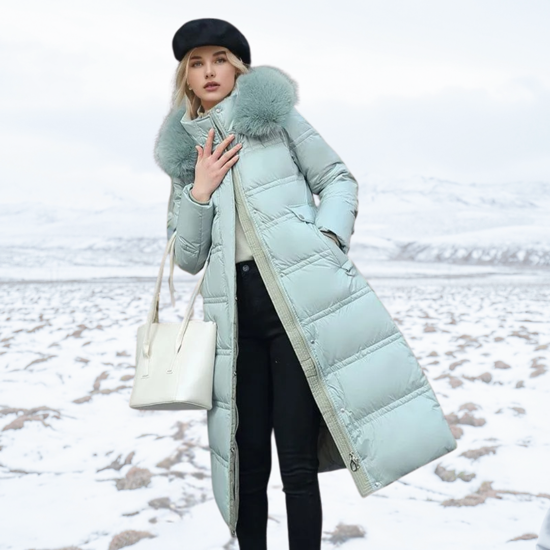Luxuriöser Winterparka mit Fellkapuze