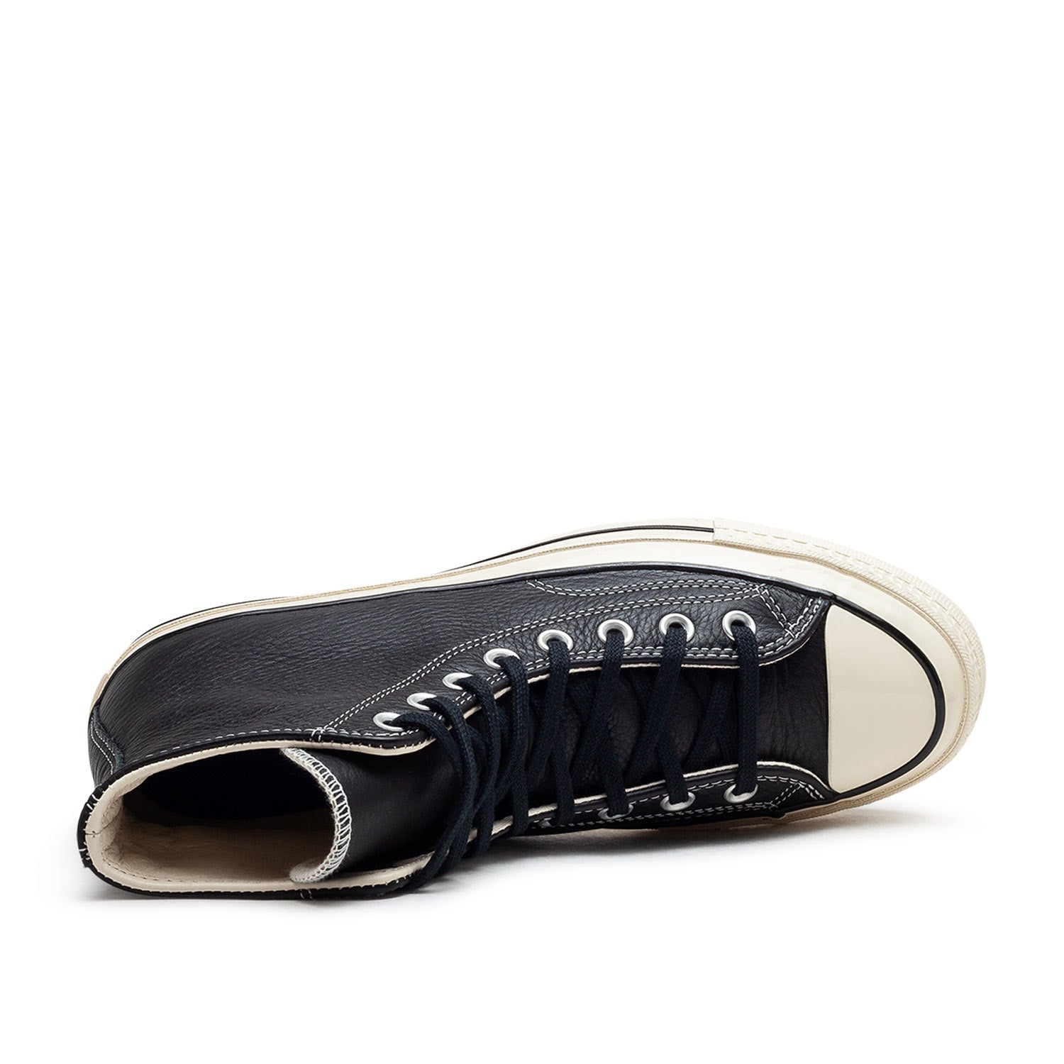Klassische High-Top-Sneakers aus Leder (Schwarz)