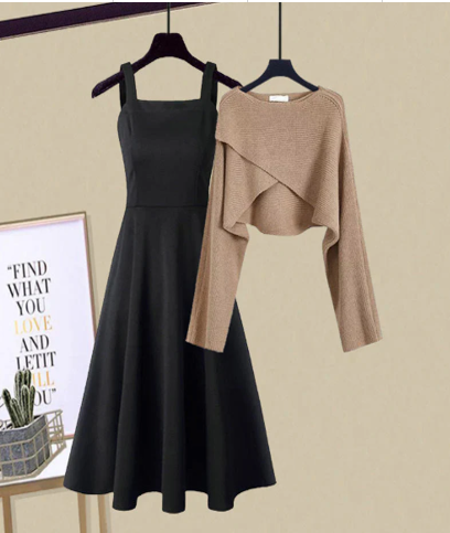 Elegantes Strickkleid-Set