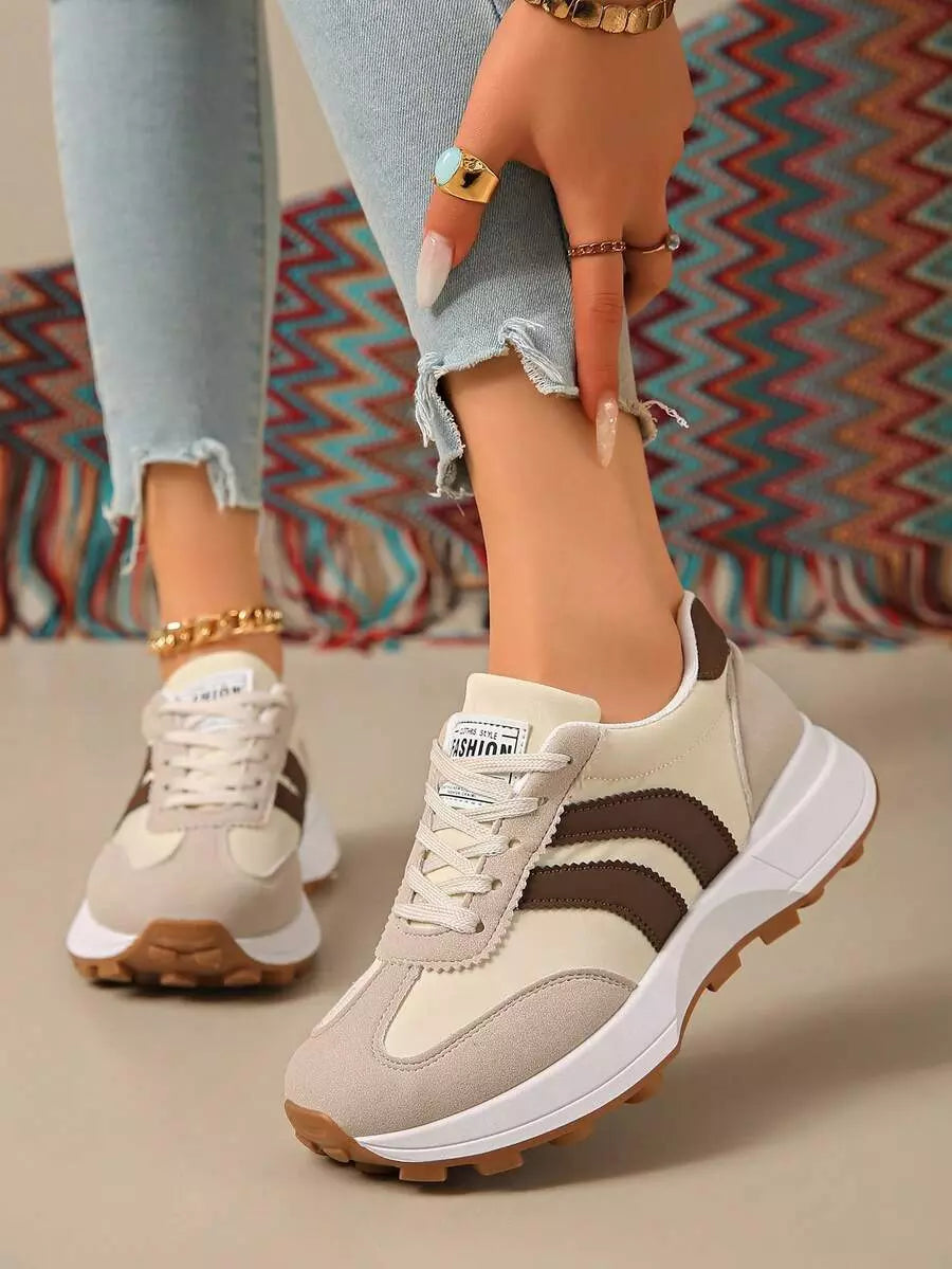 CoreLane Retro Freizeit-Sneaker
