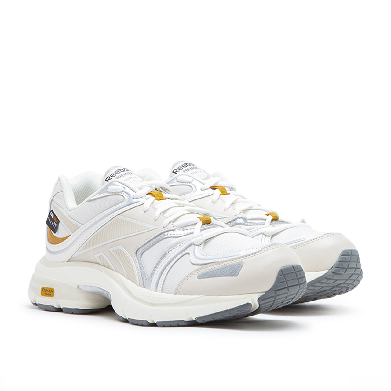 Premier Road Plus VI Sneakers (Beige / Orange)