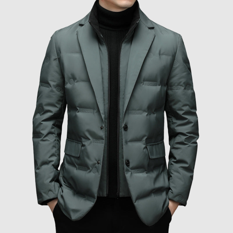 Essentielle Daunenjacke