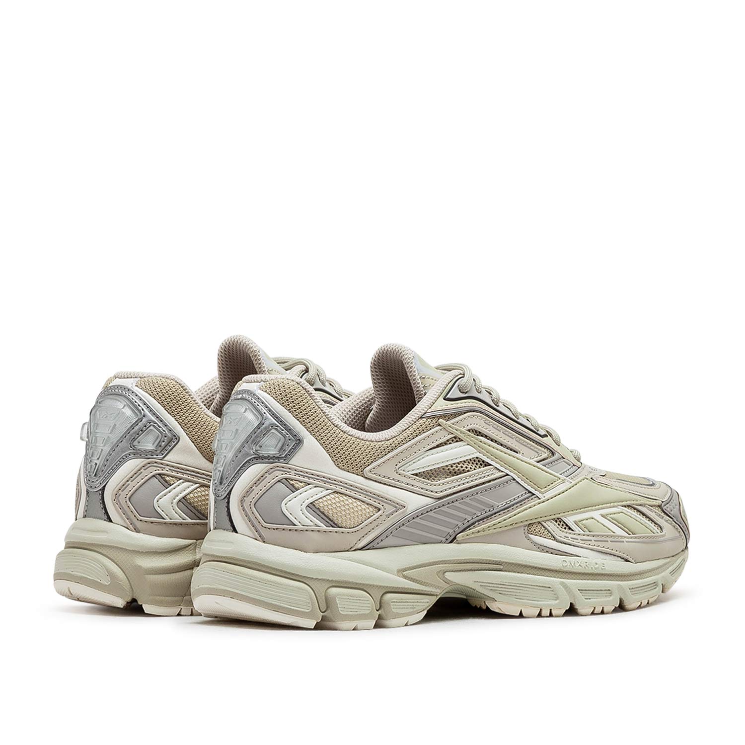 Premier Road Ultra Sneakers (Beige)