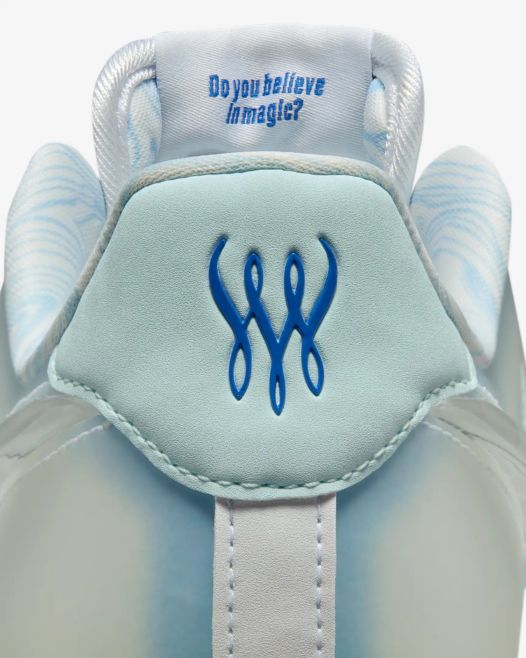 Air Force 1 '07 x Serena Williams Design Crew