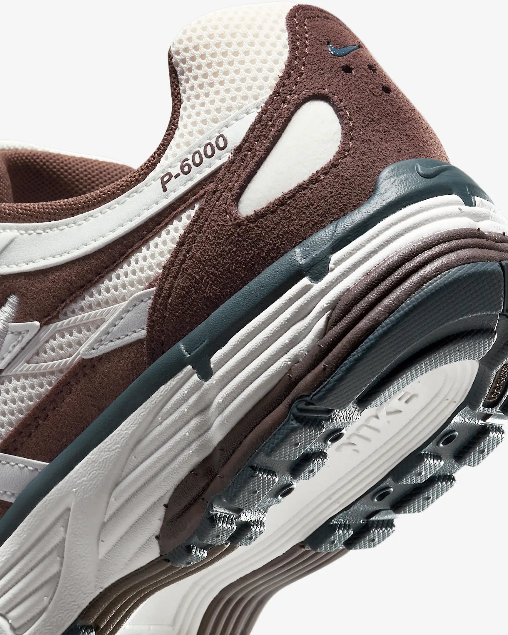 P-6000 Phantom Baroque Brown