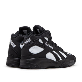 ATR Pump Vertical Sneakers (Schwarz / Weiß)