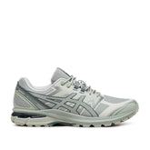 Gel-Terrain-Sneaker (Grau)