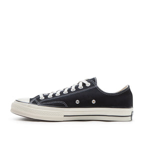 Klassische Low-Top-Sneaker (Schwarz)