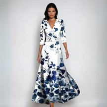 Elegantes Blumenkleid