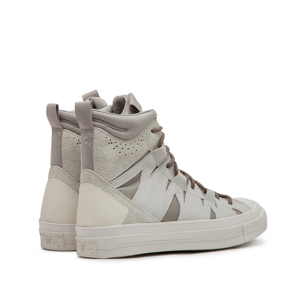 High-Top Classic Sneakers in Beige - Klima-Eskapismus