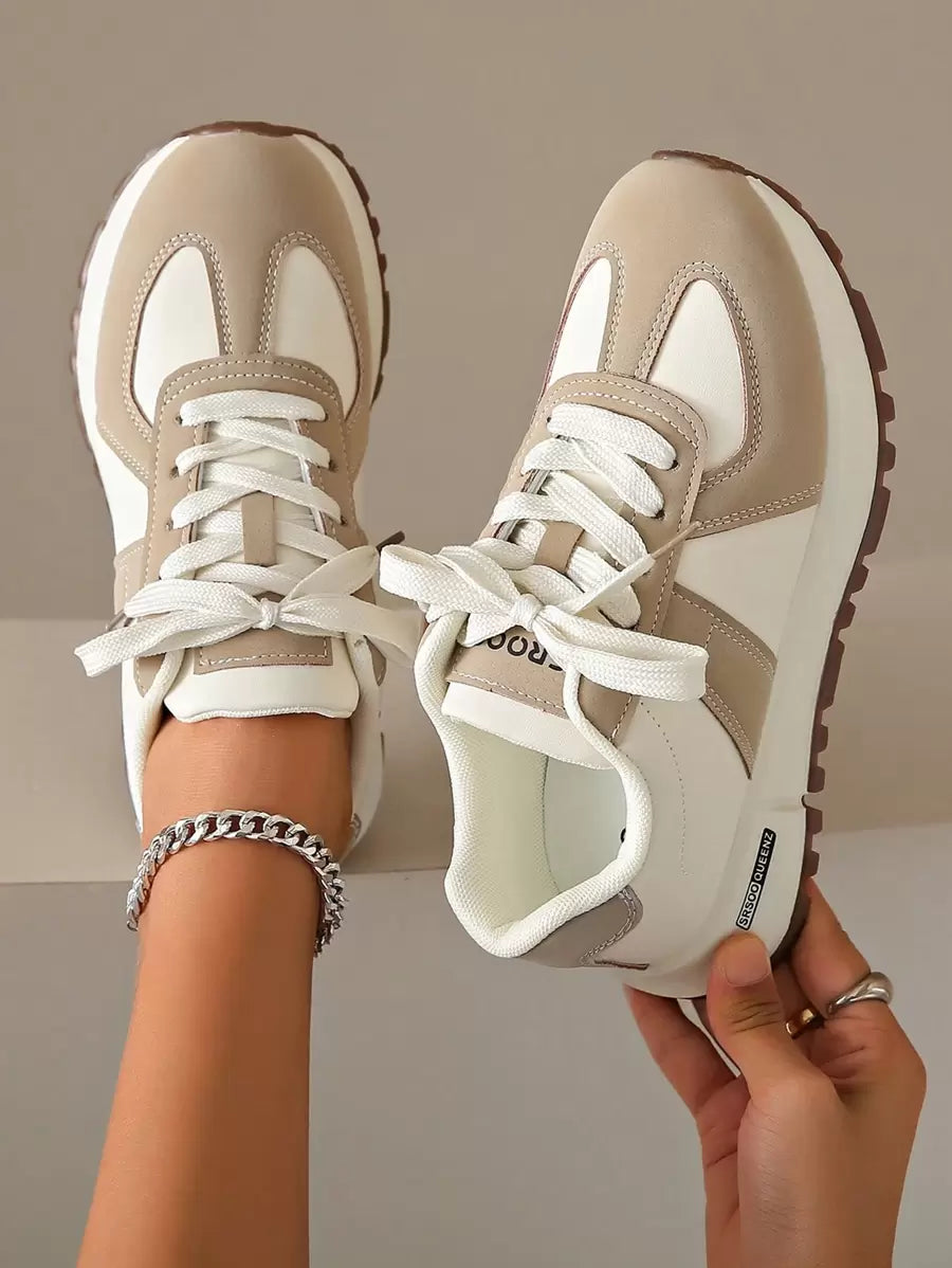 Avery Court-Sneaker