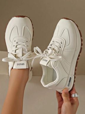 Avery Court-Sneaker