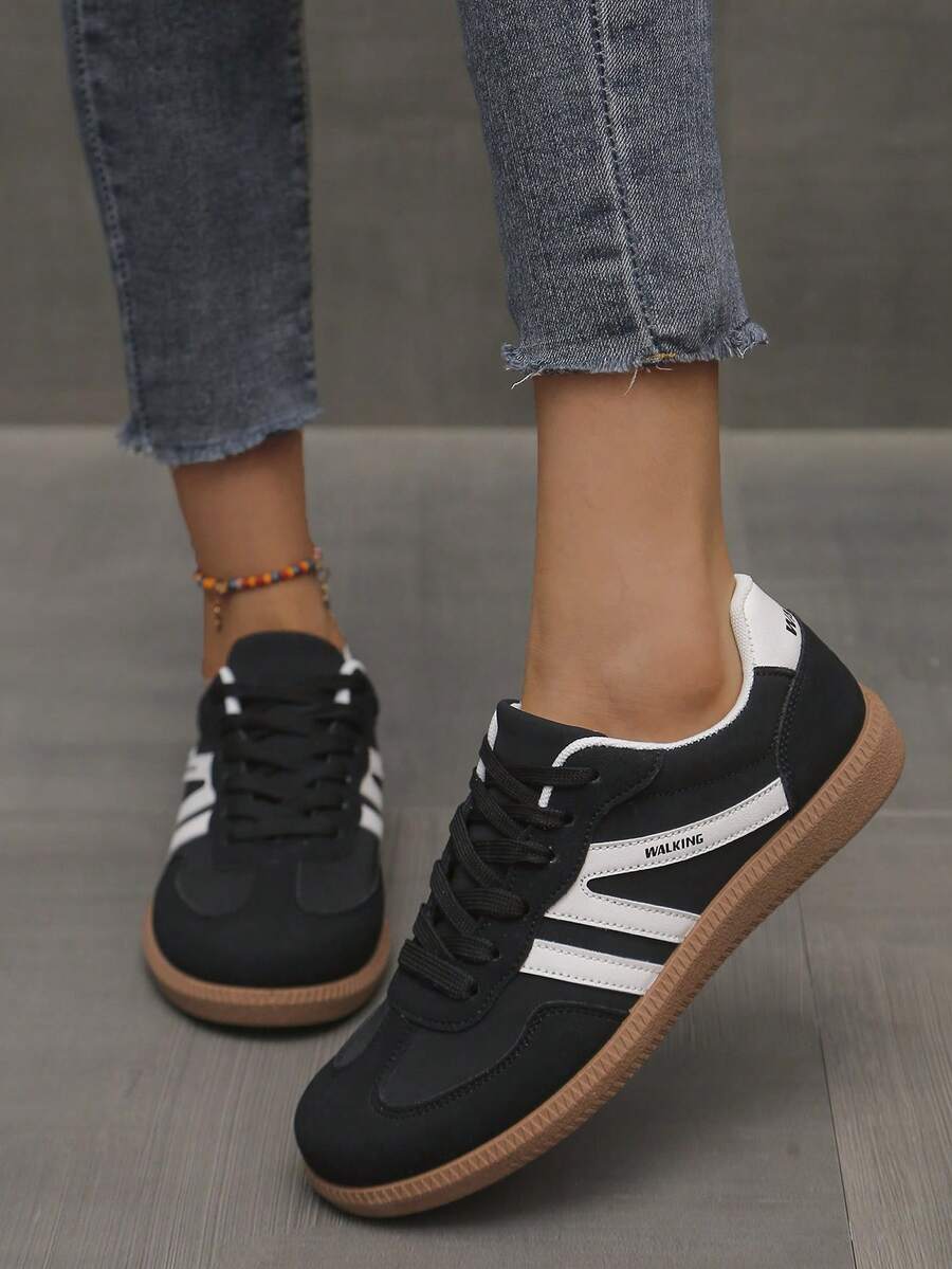 Camden Court Schwarze Gummi-Sneakers
