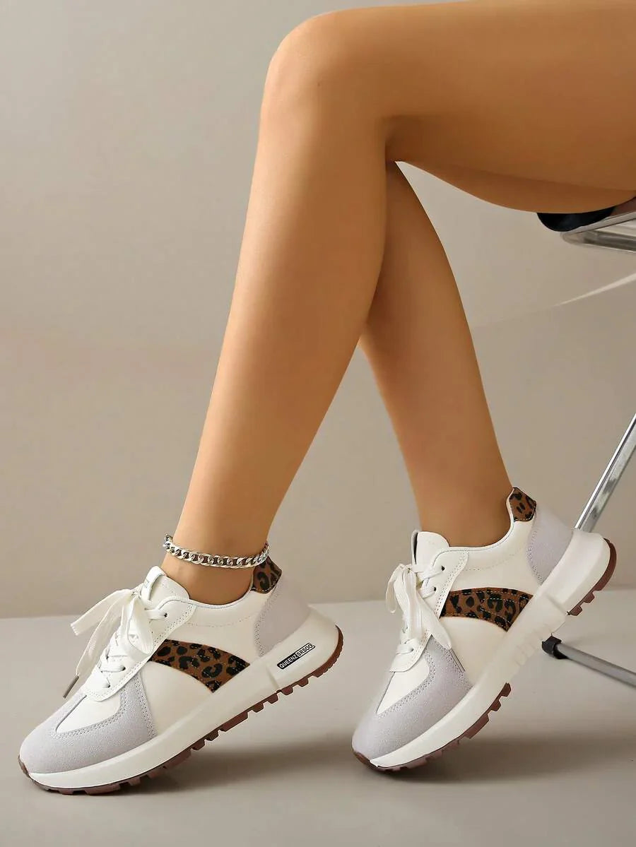 Avery Court-Sneaker