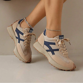 Ardelle Trail-Sneaker