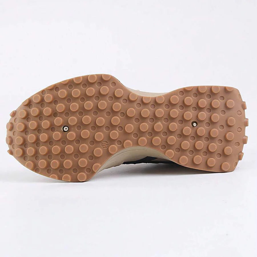 Ardelle Trail-Sneaker