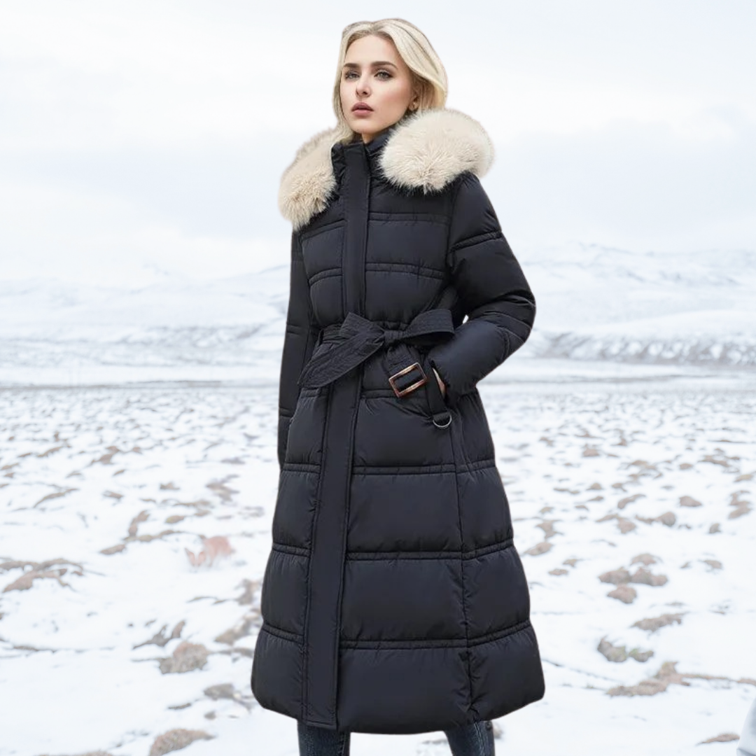 Luxuriöser Winterparka mit Fellkapuze