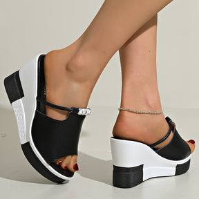 Elevate Wedge Pantoletten