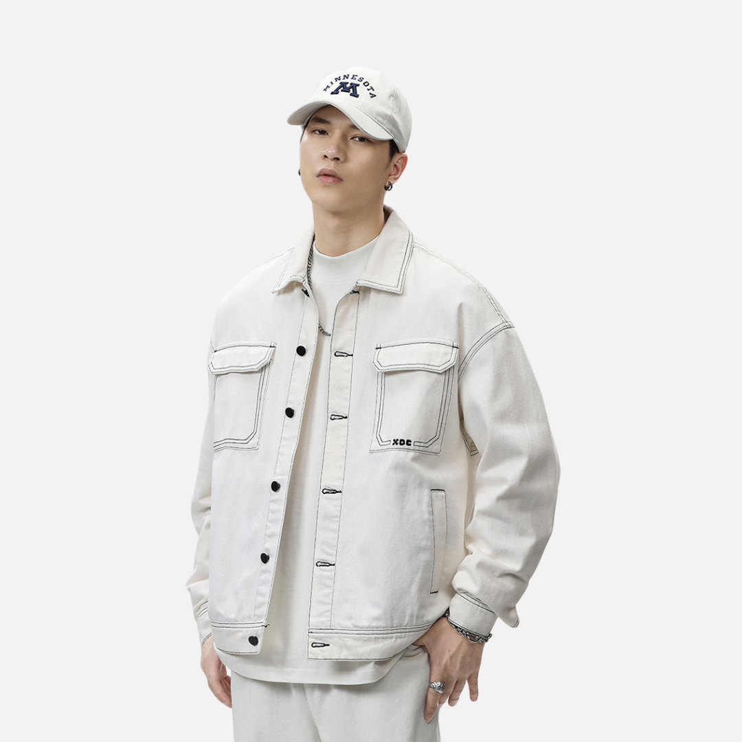 OVERSIZE-JACKE MIT KONTRASTNÄHTEN – WEISS