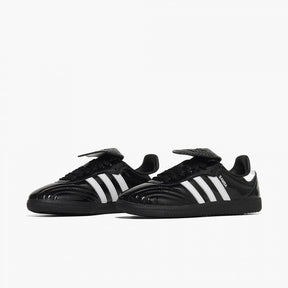 Samba LT Core Black Lackleder