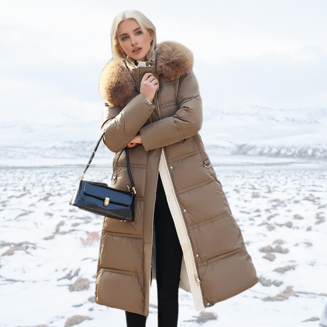 Luxuriöser Winterparka mit Fellkapuze