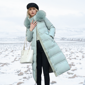 Luxuriöser Winterparka mit Fellkapuze