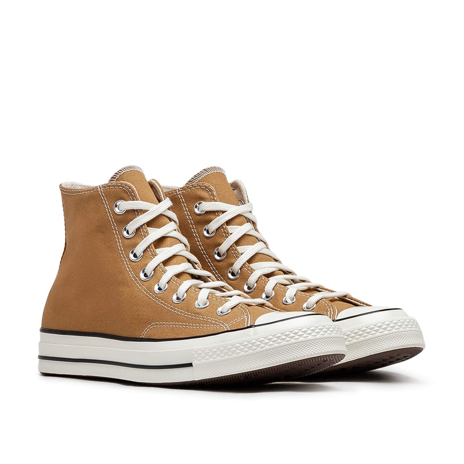 High-Top Classic Sneaker (Braun)