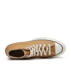 High-Top Classic Sneaker (Braun)
