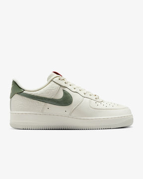 Air Force 1 '07 (Sail/Light Bone/University Red/Jade Horizon)