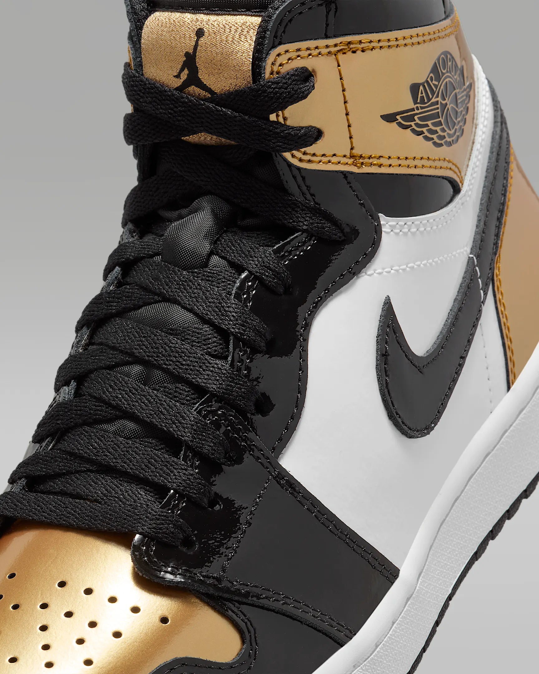 AJ1 I High G (Schwarz/Weiß/Metallic Gold)