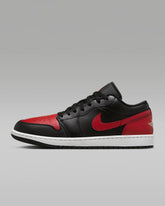 AJ1 Low (Schwarz/Summit White/Varsity Rot)