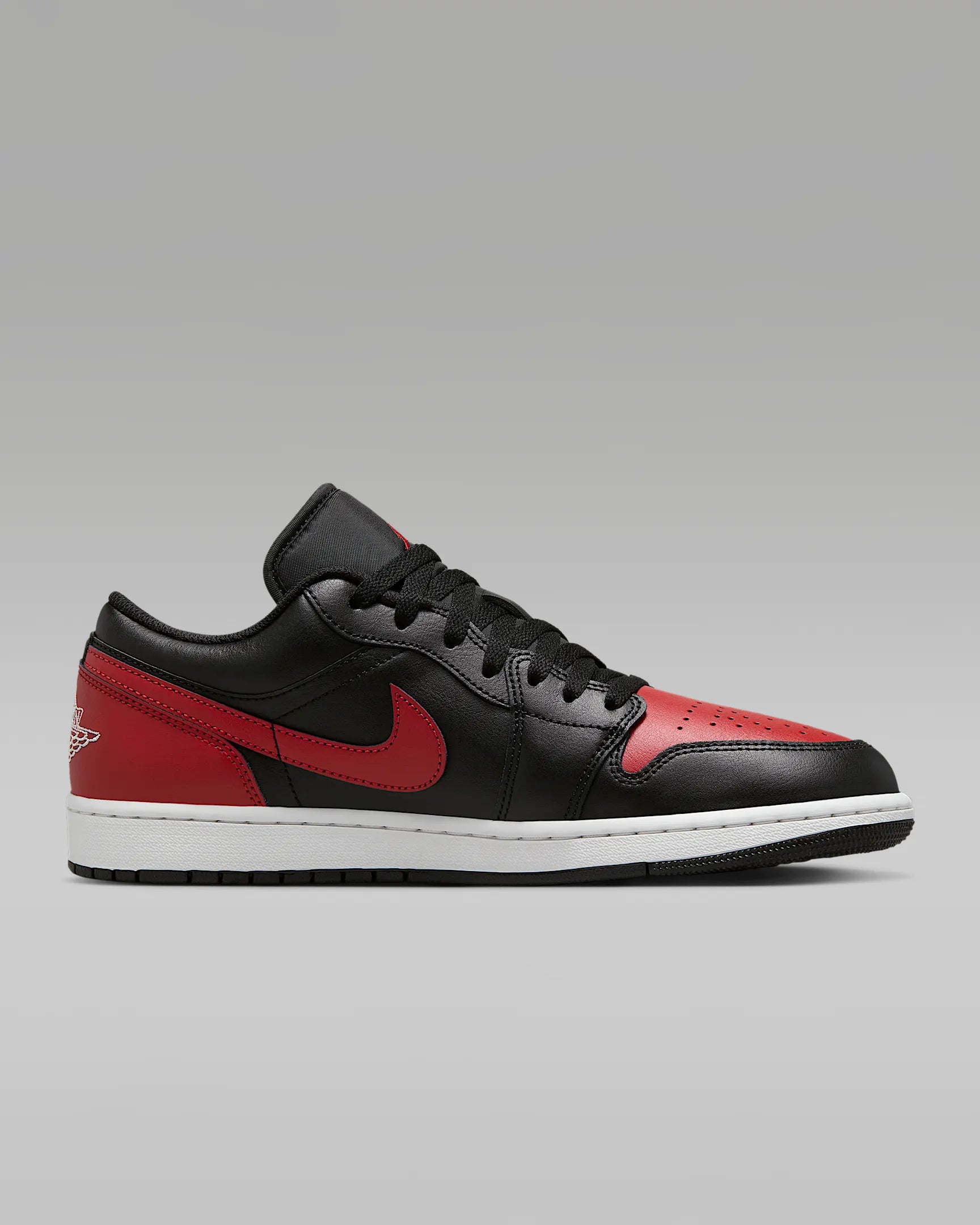 AJ1 Low (Schwarz/Summit White/Varsity Rot)