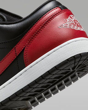 AJ1 Low (Schwarz/Summit White/Varsity Rot)