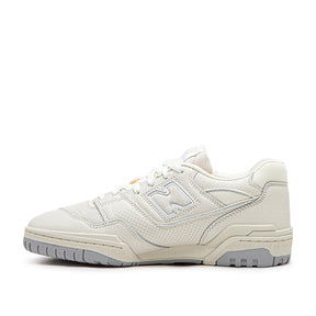 BB550PWD Sneakers (Creme)