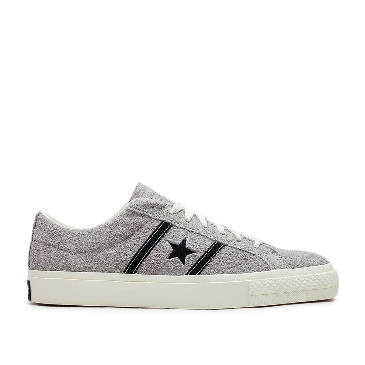 One Star Academy Pro Suede Sneakers (Creme / Schwarz)