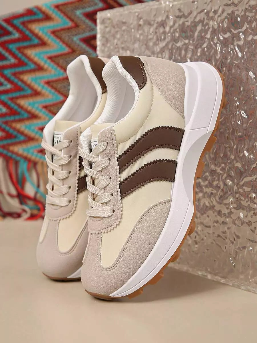 CoreLane Retro Freizeit-Sneaker