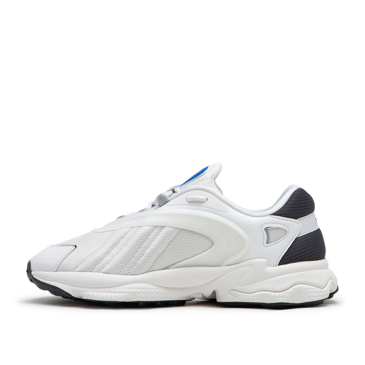 Oztral Sneakers (Weiß / Schwarz)