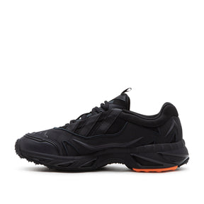 Xare Boost Sneakers (Schwarz)