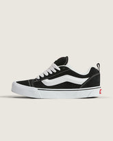 Knu Skool Wildleder (Schwarz / True White)