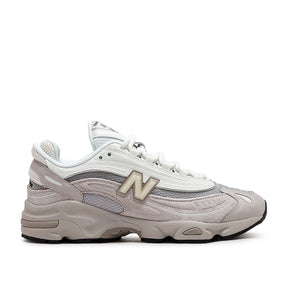 M1000MB Sneakers (Beige)