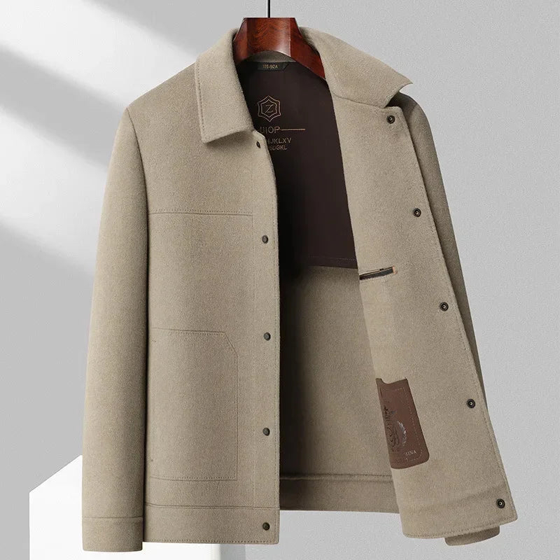 Jacke mit eleganten Knöpfen