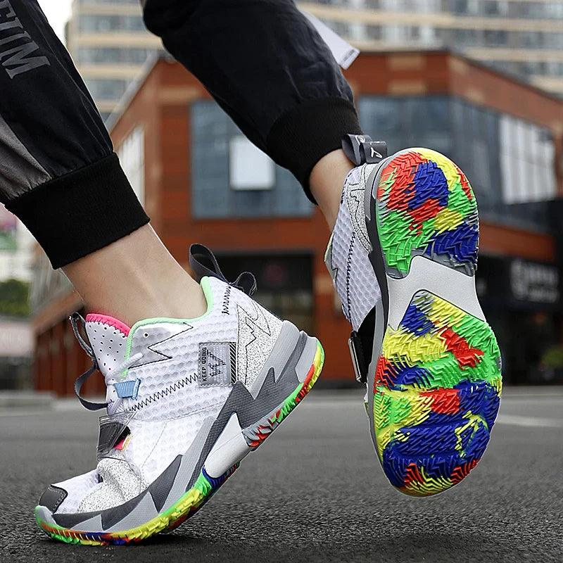 Phoenix Basketball- und Volleyballschuhe + gratis Socken
