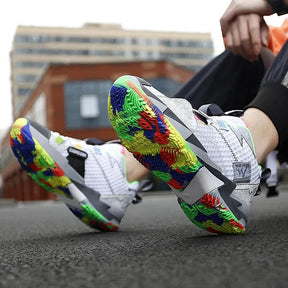 Phoenix Basketball- und Volleyballschuhe + gratis Socken