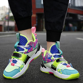 Phoenix Basketball- und Volleyballschuhe + gratis Socken