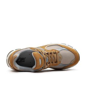 U2002RCE Turnschuhe (Braun / Grau)