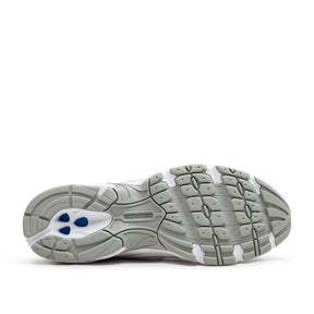 U740WM2 Sneakers (Weiß)