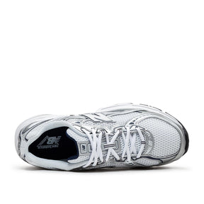 U740WM2 Turnschuhe (Weiß / Silber)