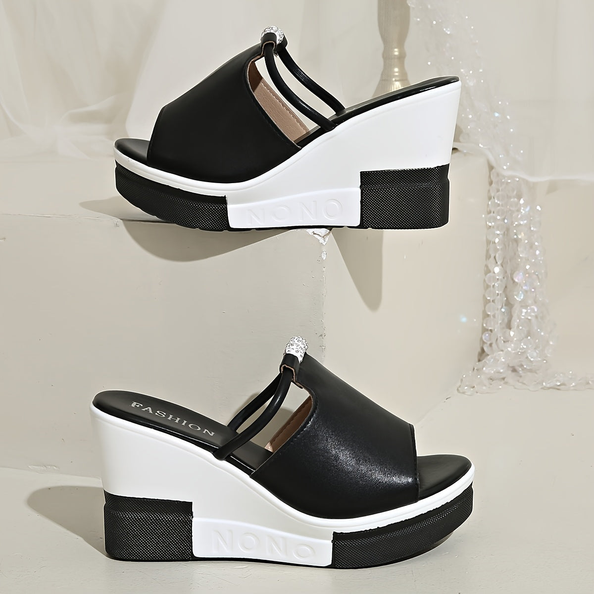 Elevate Wedge Pantoletten