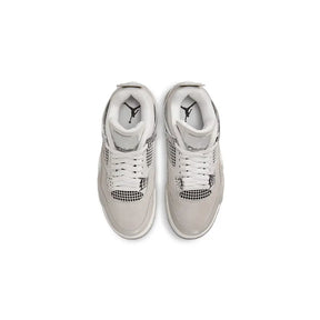 AJ4 Retro Frozen Moments