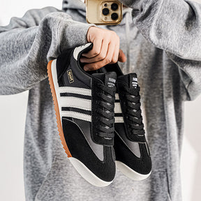 Nero Stripe klassische Sneaker